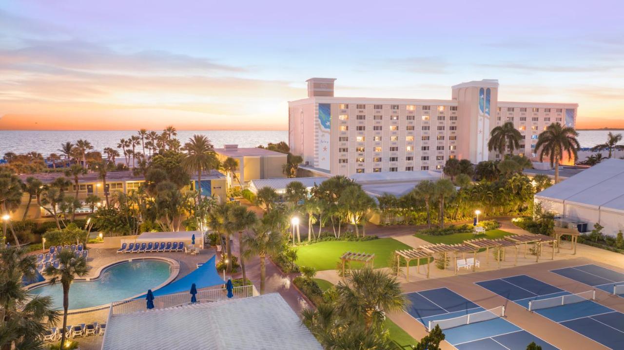 Island Grand At Tradewinds Hotel St. Pete Beach Exterior photo